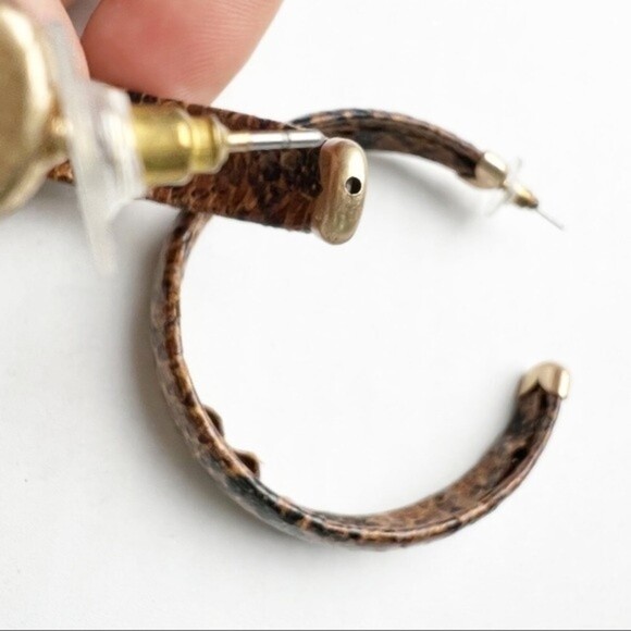 Faux Snakeskin Covered Hoop Earrings Oversized Lightweight - Picture 10 of 10